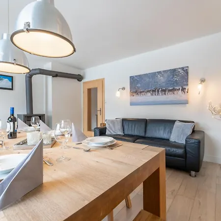 Brixen 3 Apartment *